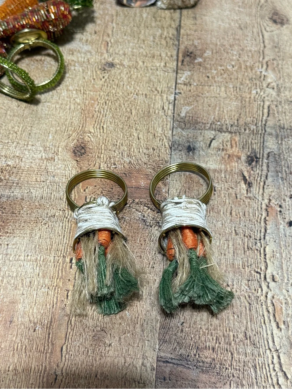 Pier 1 Easter Farmhouse Carrot Basket, Bunny, Carrots Napkin Rings Assorted Ado